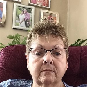 Meet your Posher, Brenda